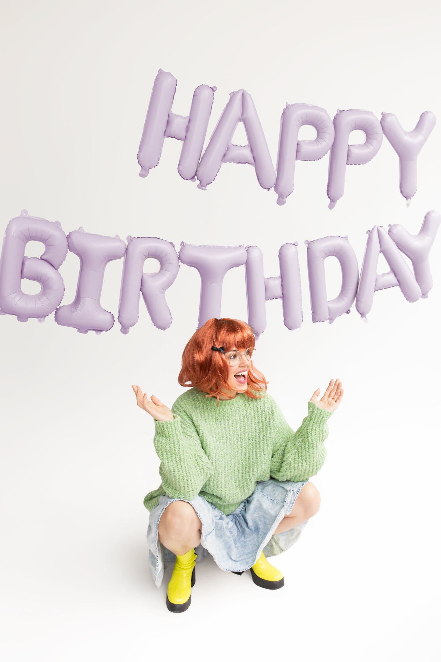 Matēts folijas balons “Happy Birthday”, 340 × 35 cm, vijolītes