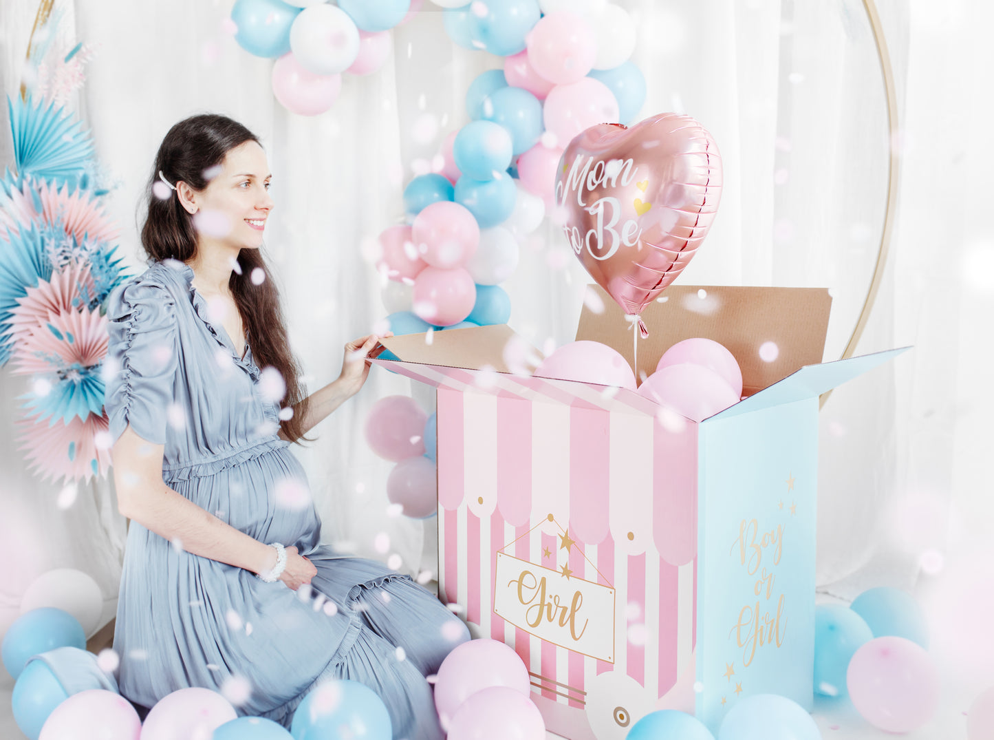 Balonu kaste Boy or Girl 60 x 40 x 60 cm – Gender Reveal dekorācija svētkiem(SAŅEMŠANA TIKAI SALDŪ UZ VIETAS!!)